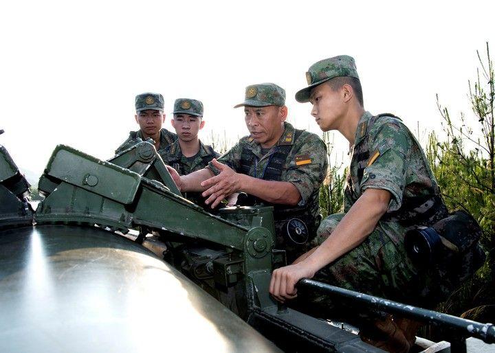 重大軍事新聞今日最新消息，全球軍事動態(tài)深度解析，全球軍事動態(tài)深度解析，最新重大軍事新聞今日發(fā)布