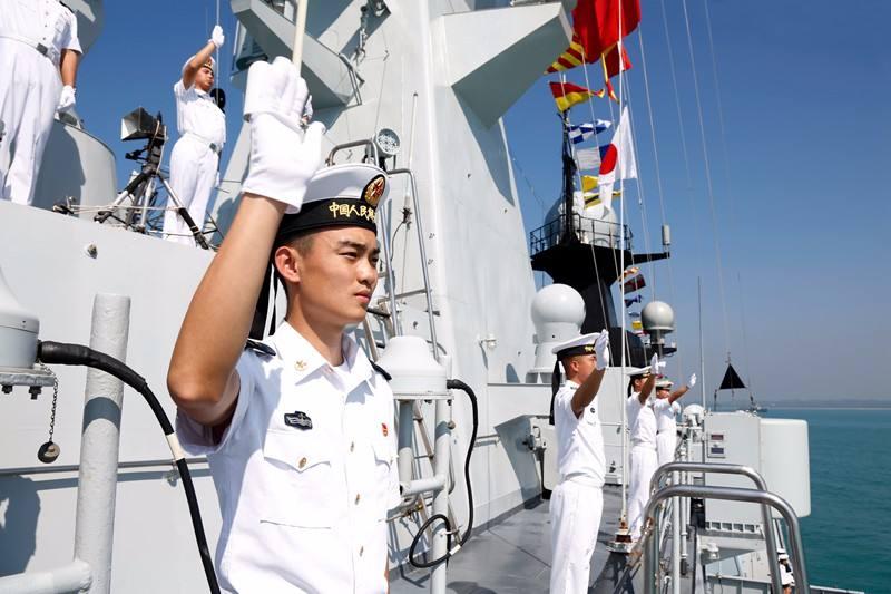 艦艇圖片，探索海洋的壯麗瞬間，探索海洋壯麗瞬間的艦艇圖片集