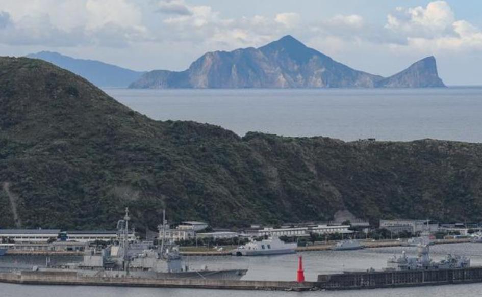 解放軍66架次軍機進臺海，展示捍衛(wèi)領土完整的堅定決心與實力，解放軍展示捍衛(wèi)領土完整的決心與實力，66架次軍機進臺海行動啟動
