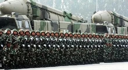 中國(guó)人民解放軍的十八個(gè)集團(tuán)軍，歷史、職責(zé)與未來展望，中國(guó)人民解放軍十八個(gè)集團(tuán)軍的歷史使命與未來展望