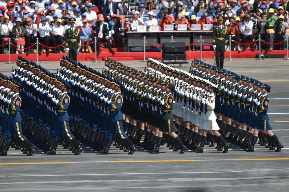 盛大的閱兵盛典，回顧與解析中國(guó)十五周年閱兵，中國(guó)十五周年閱兵盛典回顧與解析，壯麗閱兵展現(xiàn)國(guó)家力量