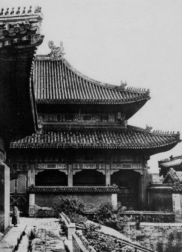 殲-20能否追上圖-160，深度解析中國新一代戰(zhàn)斗機(jī)的性能與潛力，深度解析，殲-20性能與潛力，能否追趕圖-160的挑戰(zhàn)？